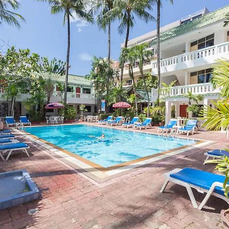 The Expat Hotel Patong Экстерьер фото